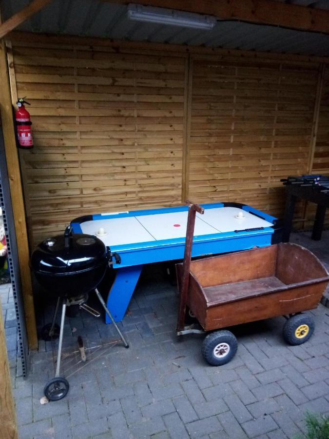 Urlaub Machen Direkt Am Irland Das Kinderparadies In Twisteden Im Grossen Garten Bei Privatleute Fur Maximal Sechs Personen Kevelaer Εξωτερικό φωτογραφία